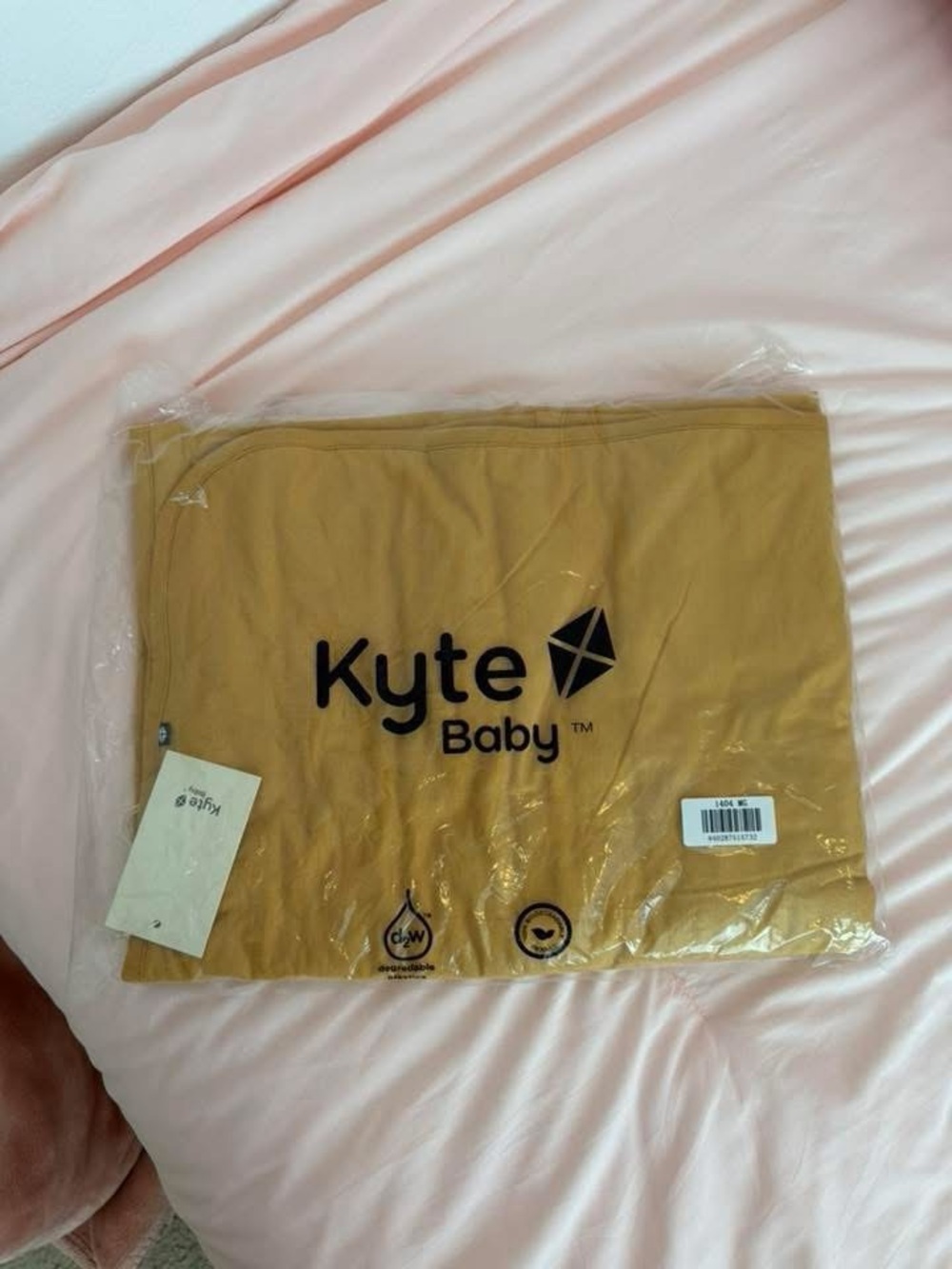 Kyte Baby Baby Blanket in Marigold